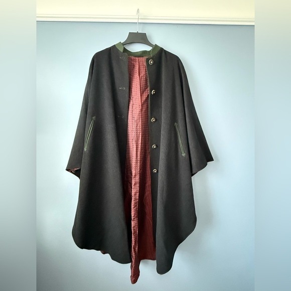 Pischl Women's 100% Wool Black Poncho Cape Satin Lined Button Closure Long - Picture 2 of 13